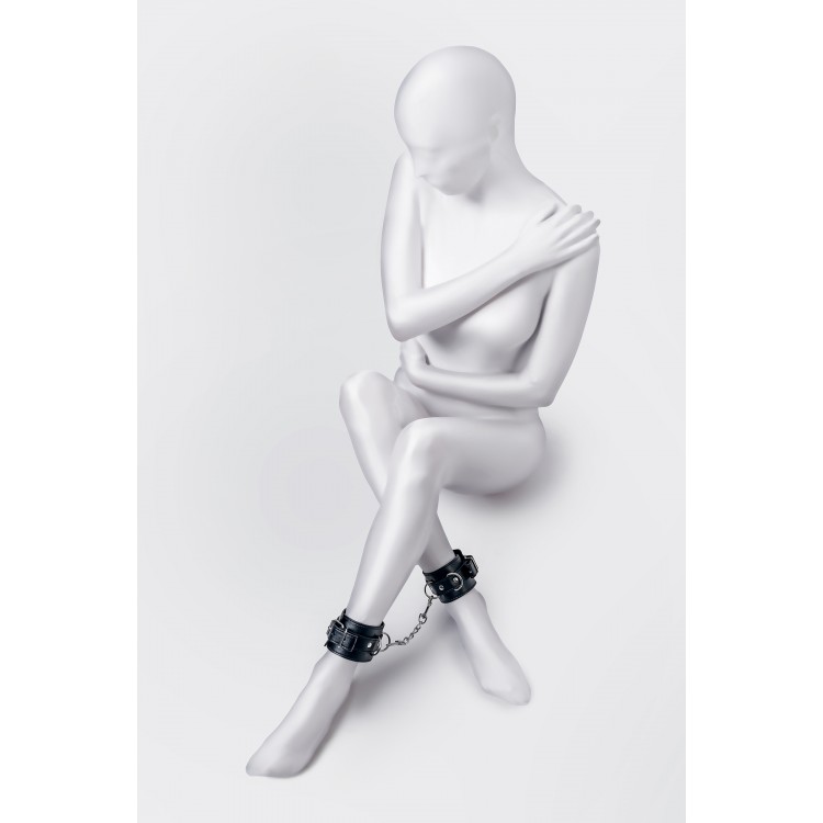 Anonymo BDSM Ayak Kelepçe #0153, PU deri, siyah, 26,5 cm Anonymo BDSM Ayak Kelepçe #0153, PU deri, siyah, 26,5 cm